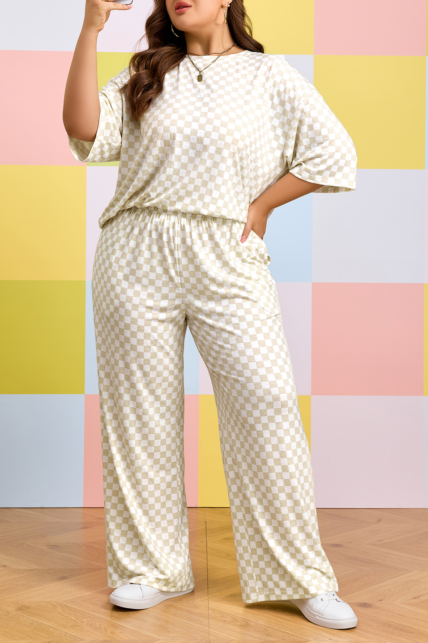 Khaki Plus Size Checkered Print Half Sleeve Tee Loose Pants Two-piece Lounge Set - Image 7