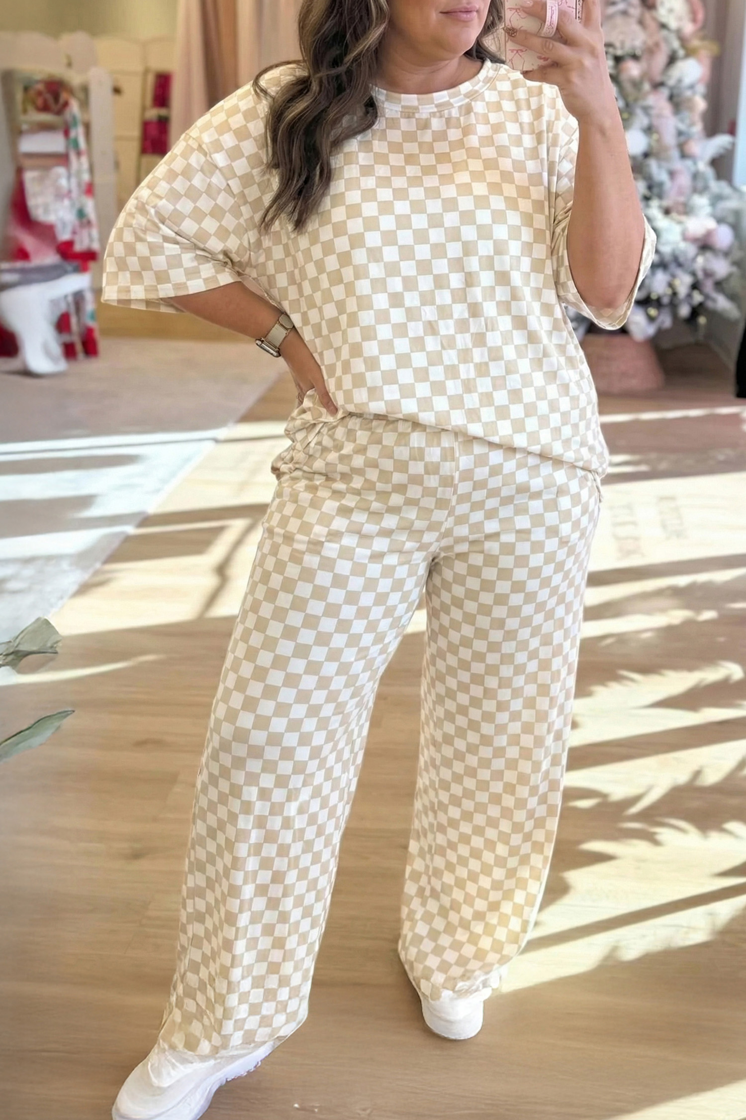 Khaki Plus Size Checkered Print Half Sleeve Tee Loose Pants Two-piece Lounge Set - Image 8