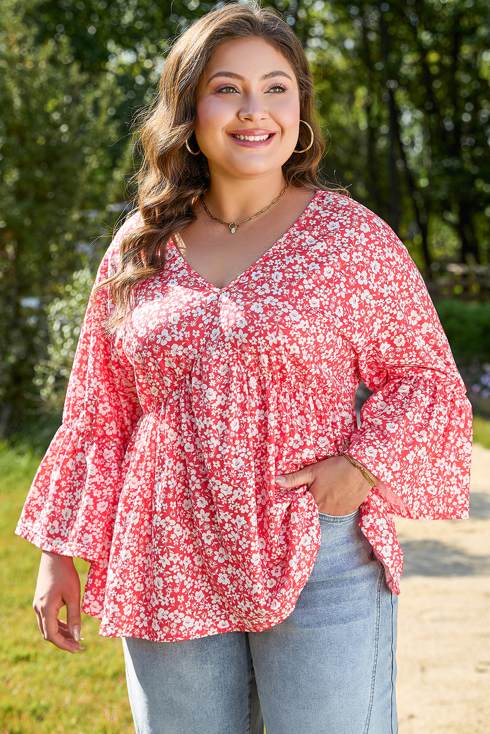 Red Plus Size Floral V Neck Flared Bracelet Sleeve Blouse - Image 5