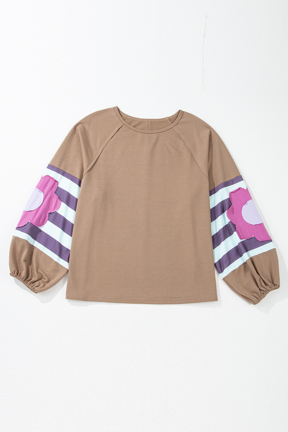 Light French Beige Plus Size Flower Striped Patchwork Puff Sleeve Loose Sweatshirt - Image 4