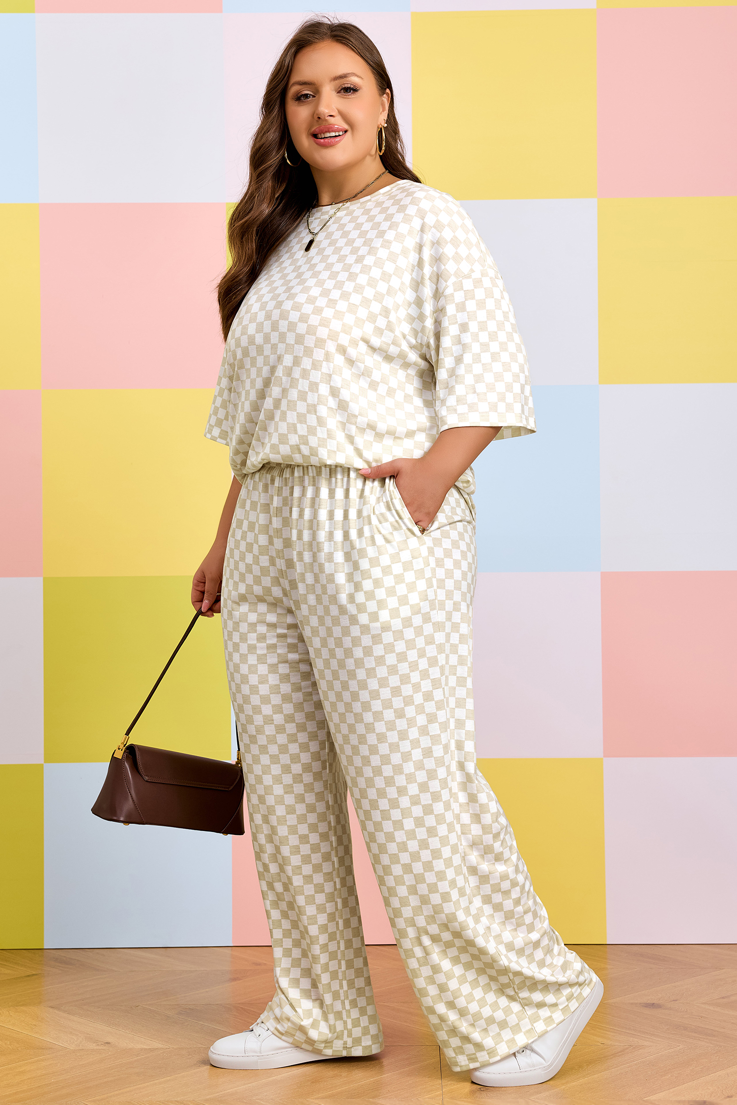 Khaki Plus Size Checkered Print Half Sleeve Tee Loose Pants Two-piece Lounge Set - Image 3