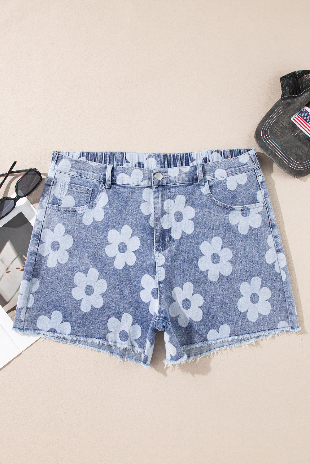 Ashleigh Blue Floral Pattern High Waist Raw Hem Plus Size Denim Shorts - Image 6