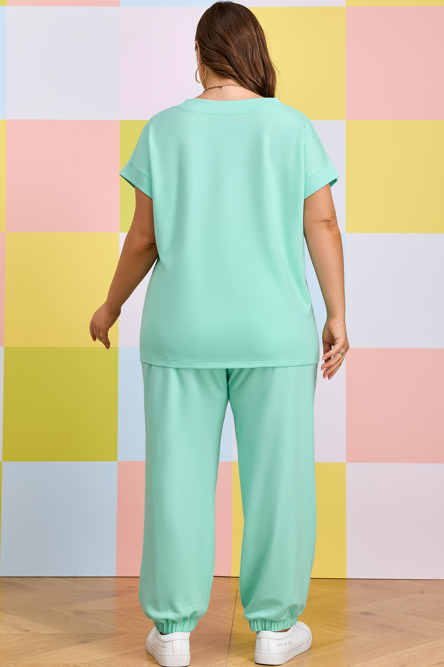 Bonbon Solid V-Neck Tee and Drawstring Plus Size Pants Set - Image 5