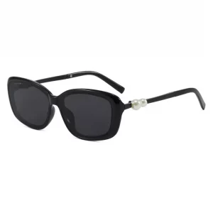 Black Pearl Vintage Square Frame Sunnies